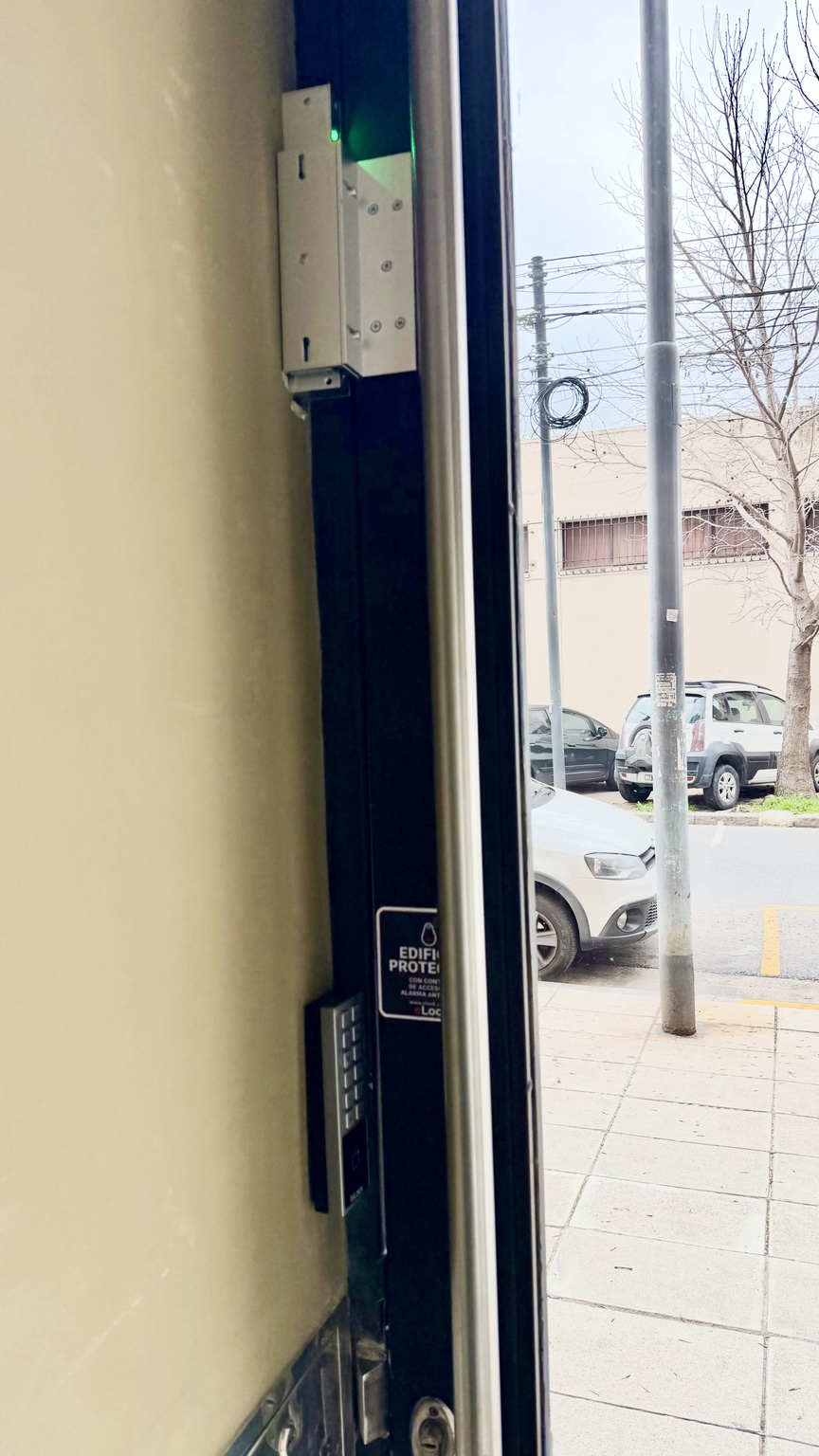 Instalación eLock en N. Savio al 400